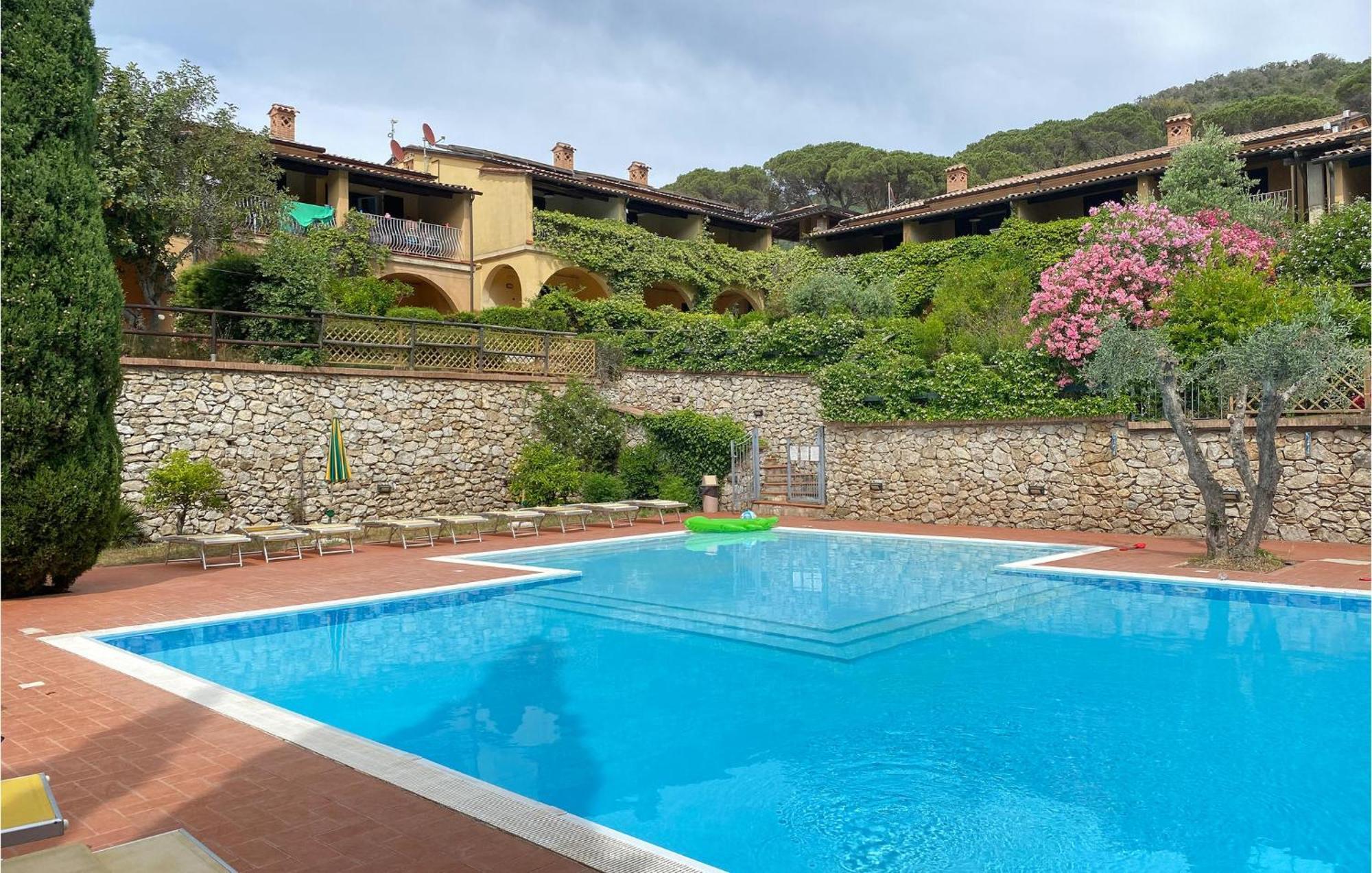 1 Bedroom Awesome In Nisportino Apartment Nisporto